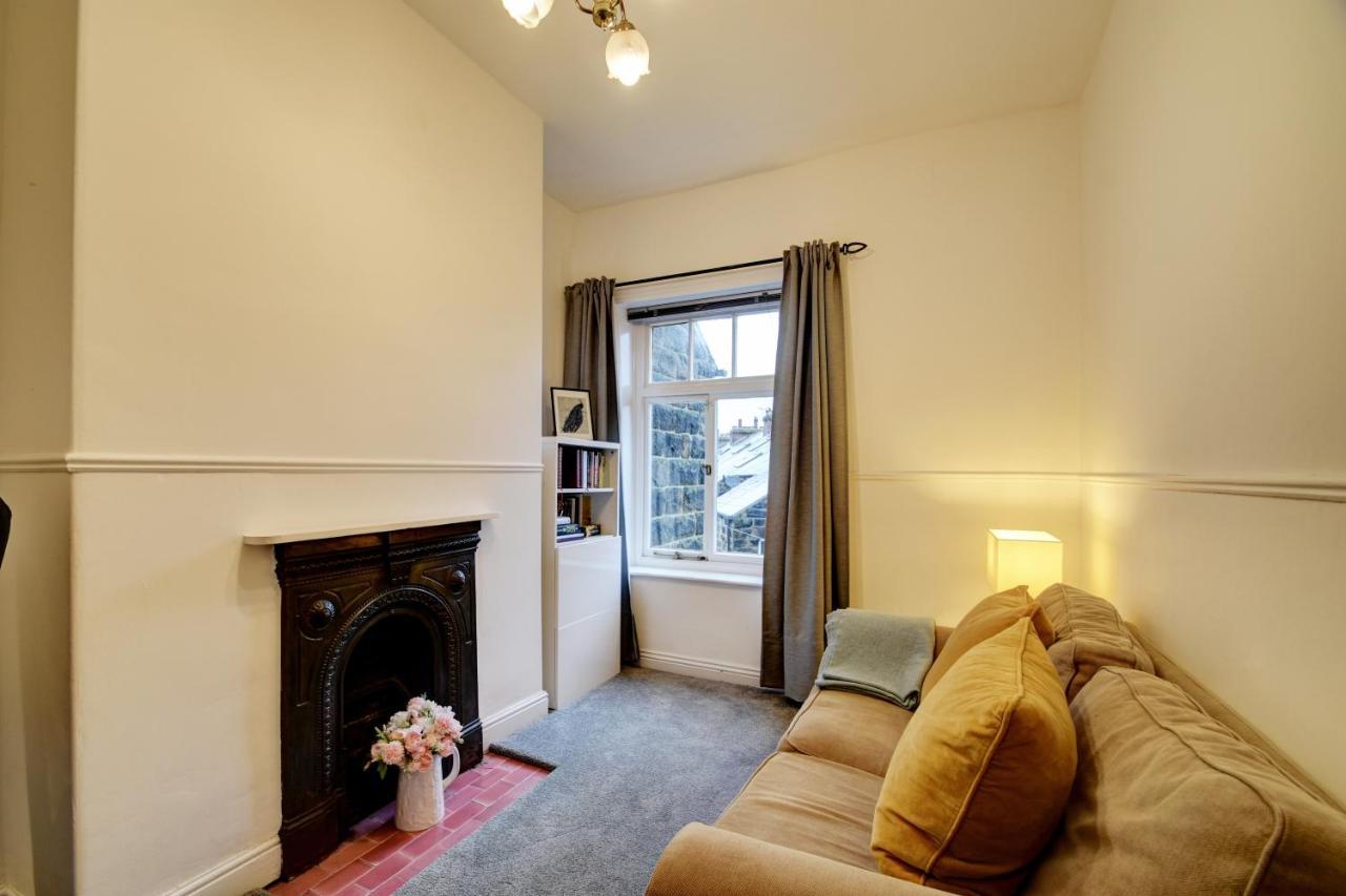 Spacious Victorian Townhouse Near Hcc With Off Street Parking Harrogate Eksteriør bilde
