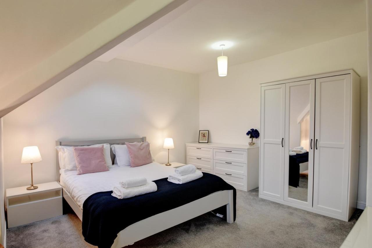 Spacious Victorian Townhouse Near Hcc With Off Street Parking Harrogate Eksteriør bilde